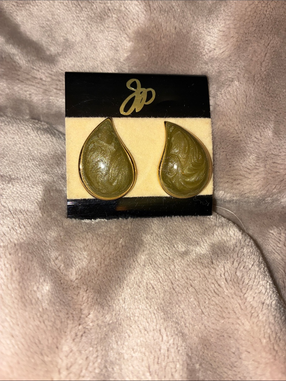 Gold-Trim Olive Teardrop Earrings